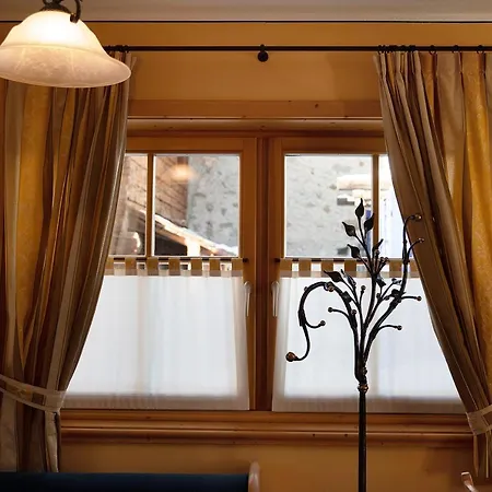 Betty Muf Apartment *